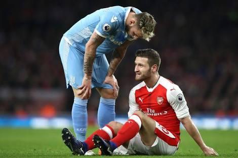 德国杯今晨走向成谜；瓦伦西亚远射贴柱；更衣室稳定；细节决定成败